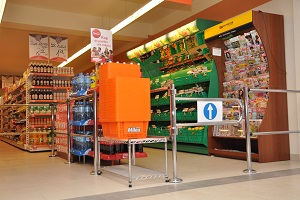 System wejścia-wyjścia w sklepie spożywczym